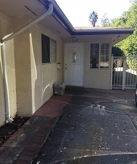 5249 Topanga Canyon Blvd — Photo 21