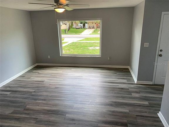 5th image of 1348 Hartley Ave