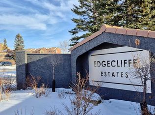 2722 S Edenwold Hts NW #22, Calgary, AB T3A3Y5