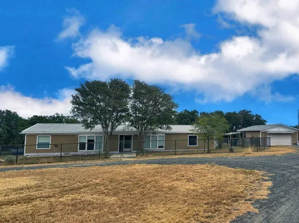 219 County Road 360, Rocksprings, TX 78880