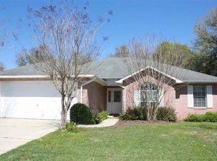 10250 Candlestick Ln, Pensacola, FL 32514