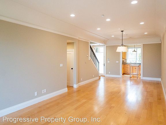 4th image of 15 Tamalpais Commons Ln #11440919
