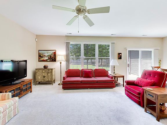 2nd image of 808 New Buffalo Dr