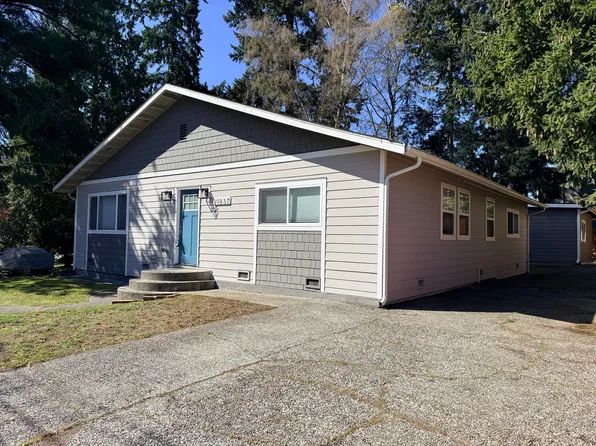 11837 32nd Ave NE, Seattle, WA