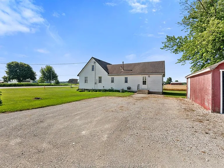 9700 Walker Rd — Photo 7