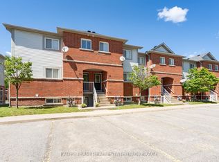 241 Ferndale Dr S #37, Barrie, ON L4N 0T6