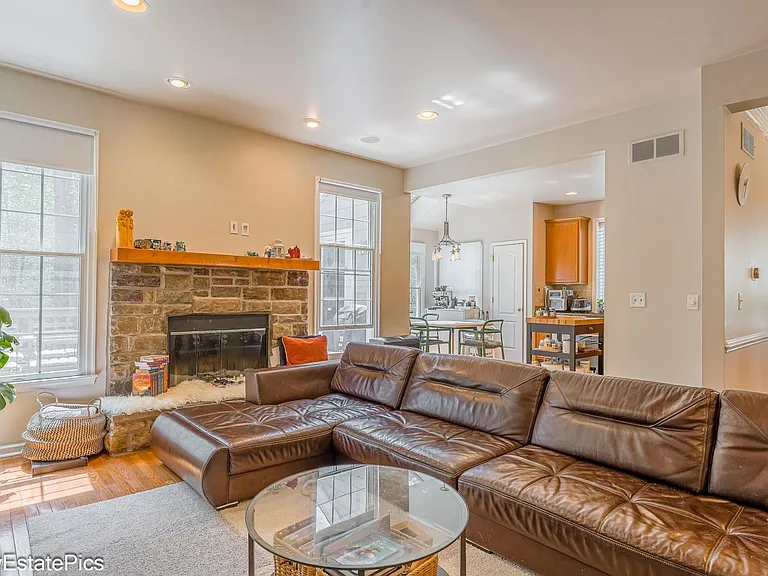 26168 Fieldstone Dr #100 — Photo 14