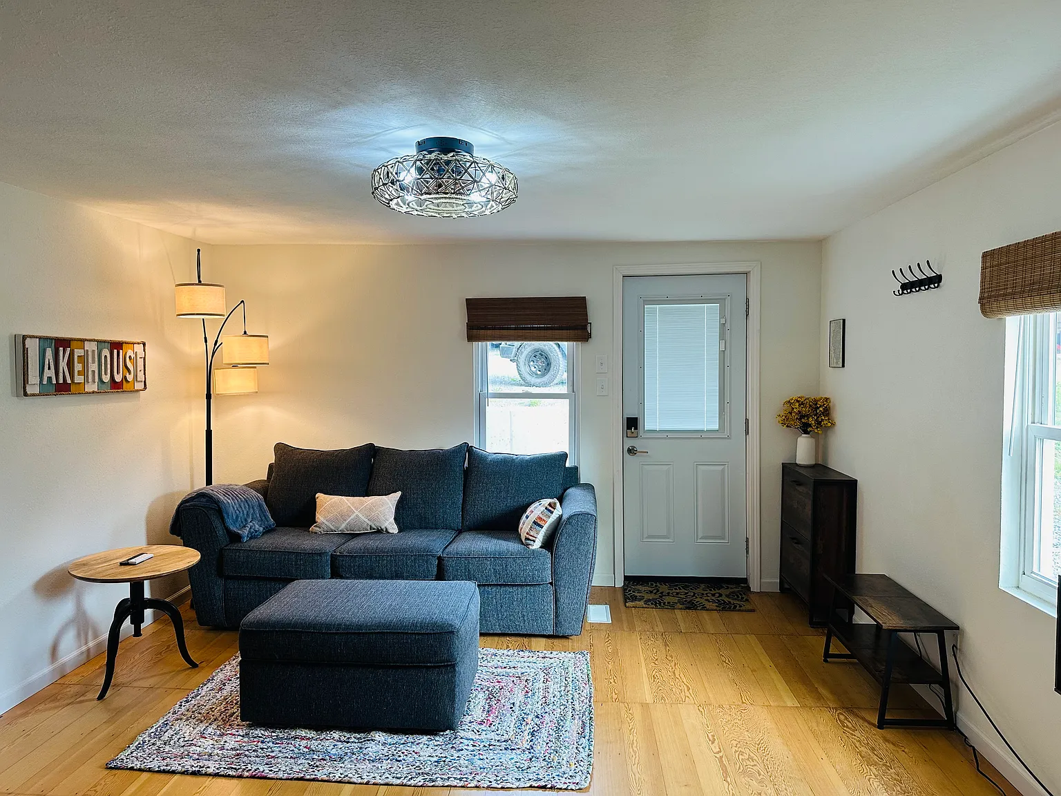 18701 N Miller Lake Ln — Photo 1