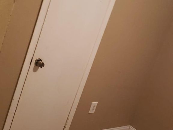 2nd image of 1780 Landry Dr