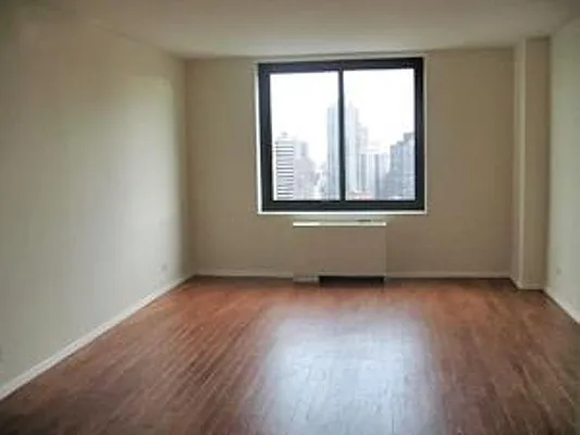 Rented by Corcoran | media 22