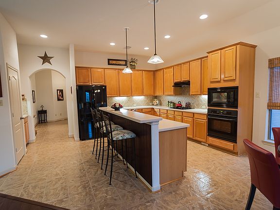 3rd image of 26891 Merlot River Dr