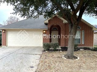 3849 Cedar Falls Dr, Fort Worth, TX 76244