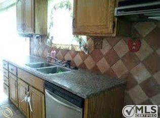 5571 Kreger St, Sterling Heights, MI 48310