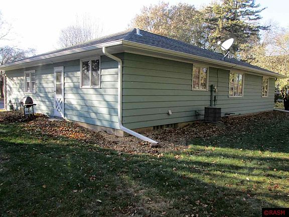 3rd image of 602 10th St N