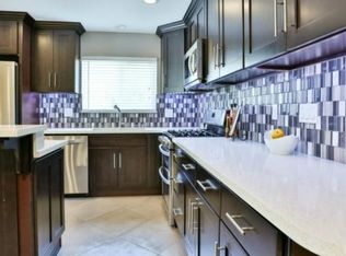 1051 Rosemary Ln, La Verne, CA 91750