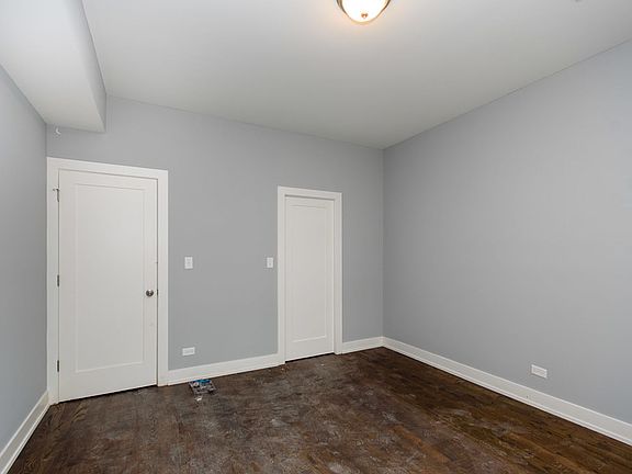 2nd image of 2643 N Washtenaw Ave #2R