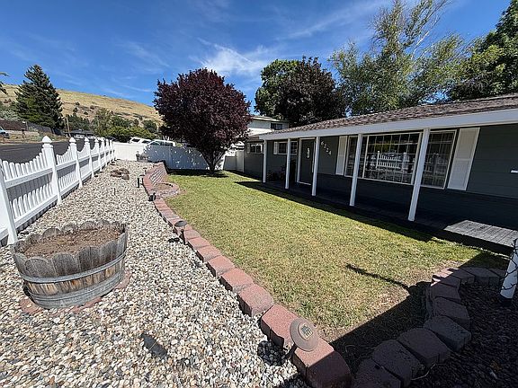 2nd image of 6224 Winema Way