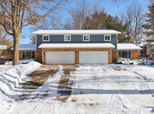 3051-3053 Greenway Trl, Madison, WI 53719