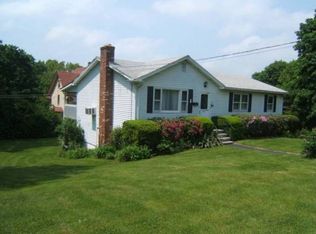 22 Potter St, Willimantic, CT 06226