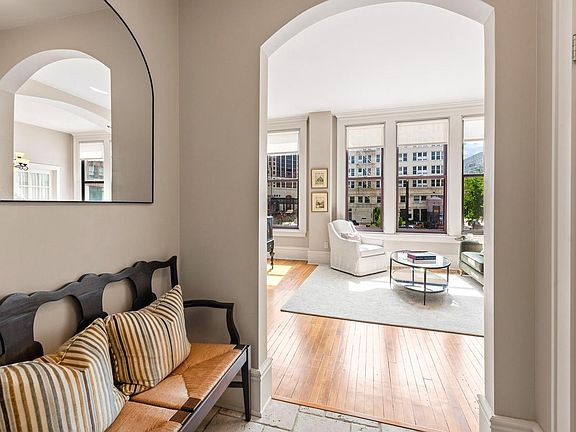 2nd image of 108 W Wells STREET #2C