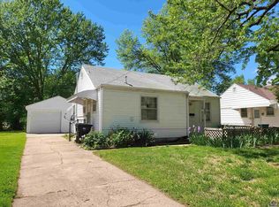 2249 SW Plass Ave, Topeka, KS 66611