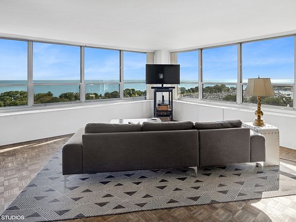 2nd image of 3550 N Lake Shore Dr APT 1702