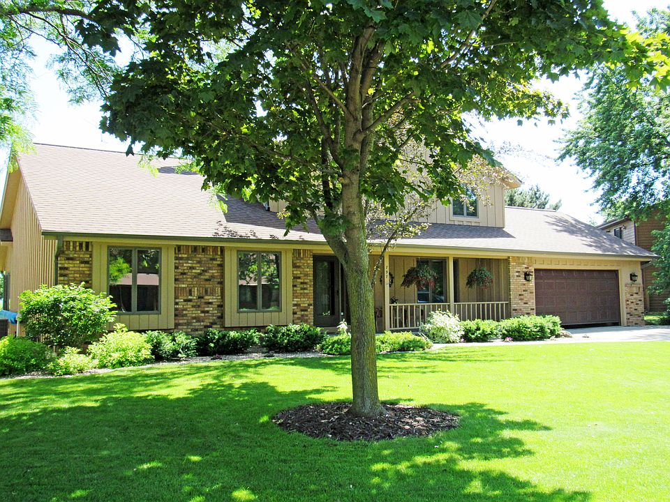 1st image of 797 Millbrook Dr