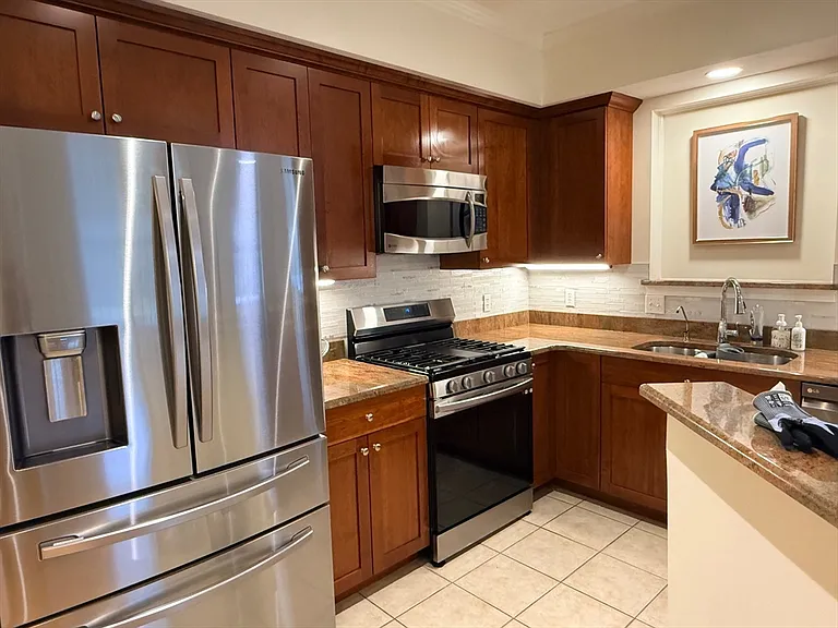 2000 Davenport Ave #2107 — Photo 12