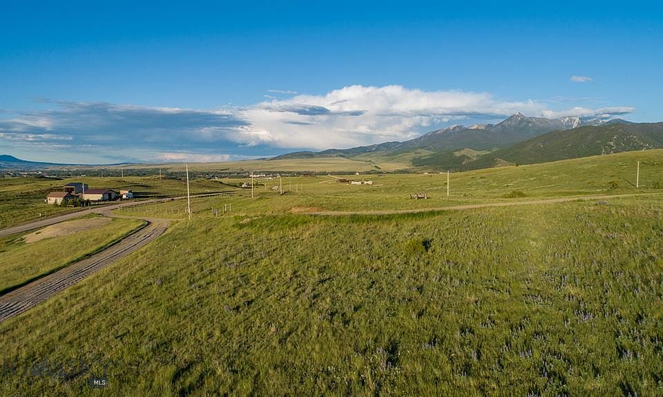 1st image of 7 Tumbleweed Trl
