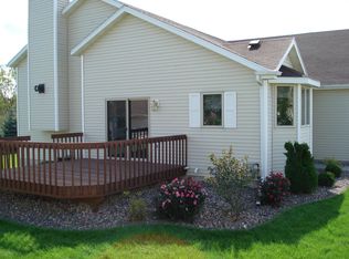 186 Chelsea Ct, Oregon, WI 53575