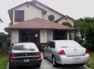 9917 SW 16th St, Pembroke Pines, FL 33025