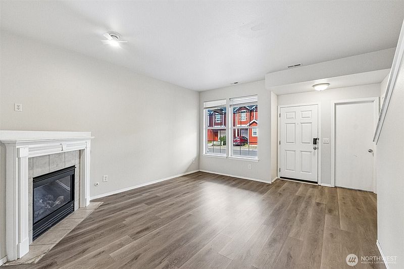3rd image of 11522 7th Avenue Ct E