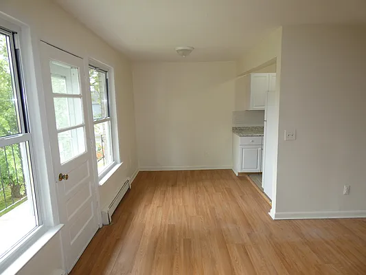 Rented by Owner | media 3