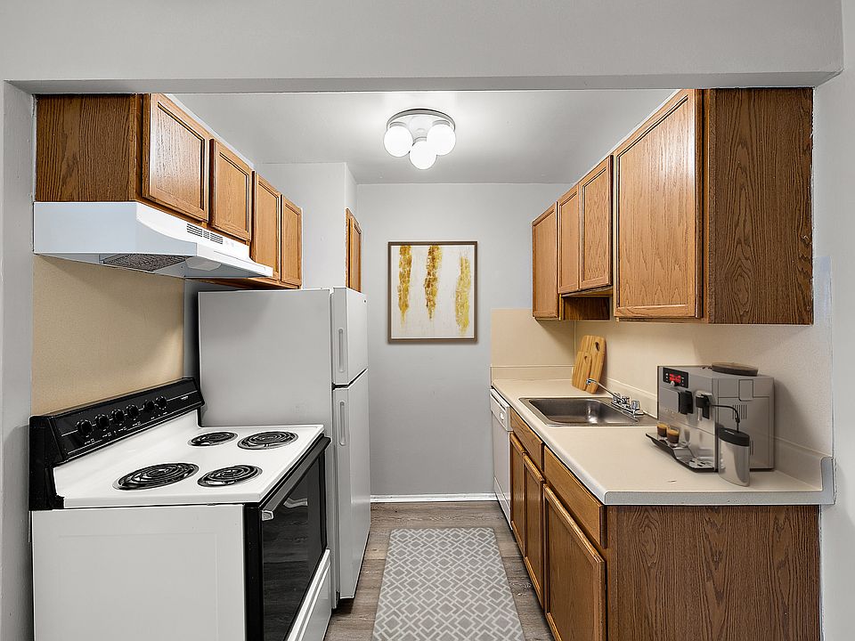 Plymouth Heritage Apartment Rentals Plymouth, MI Zillow