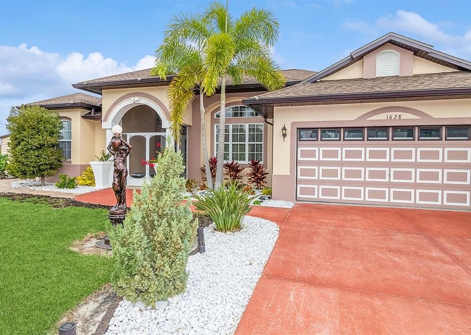 1st image of 1628 W HILLSBOROUGH BOULEVARD