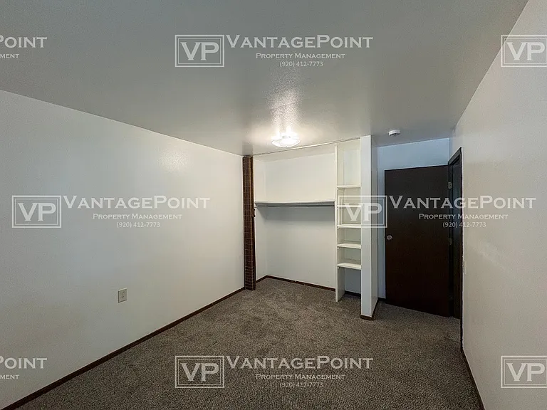114 Victor St #9 — Photo 8