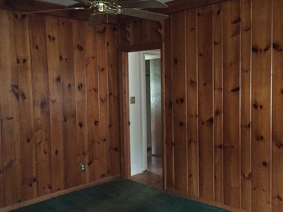 2nd image of 1190 Patch Dr