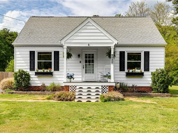 9948 S Wagstaff Cir, North Chesterfield, VA 23236