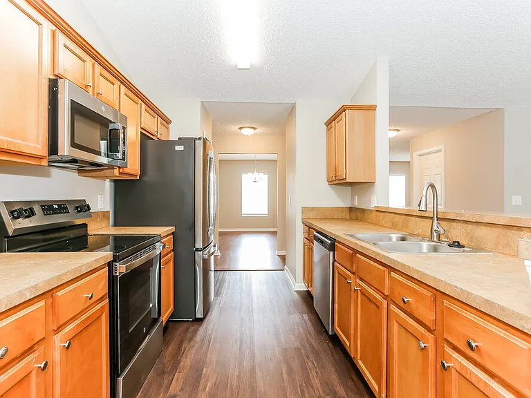 2626 Springwillow Dr — Photo 8