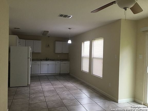 5th image of 9303 Mountain Field Dr