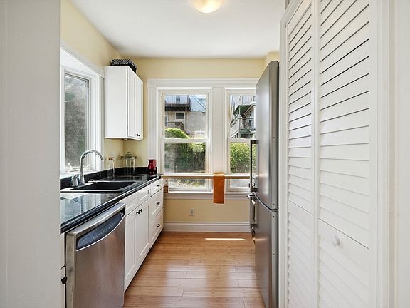 3rd image of 9 Kidder Ave #2