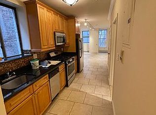 748 9th Ave APT 9, New York, NY 10019
