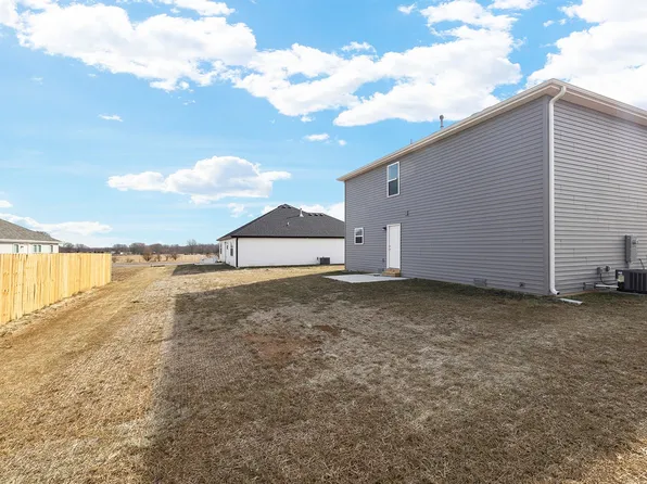 2473 E Spaniel St, Republic, MO