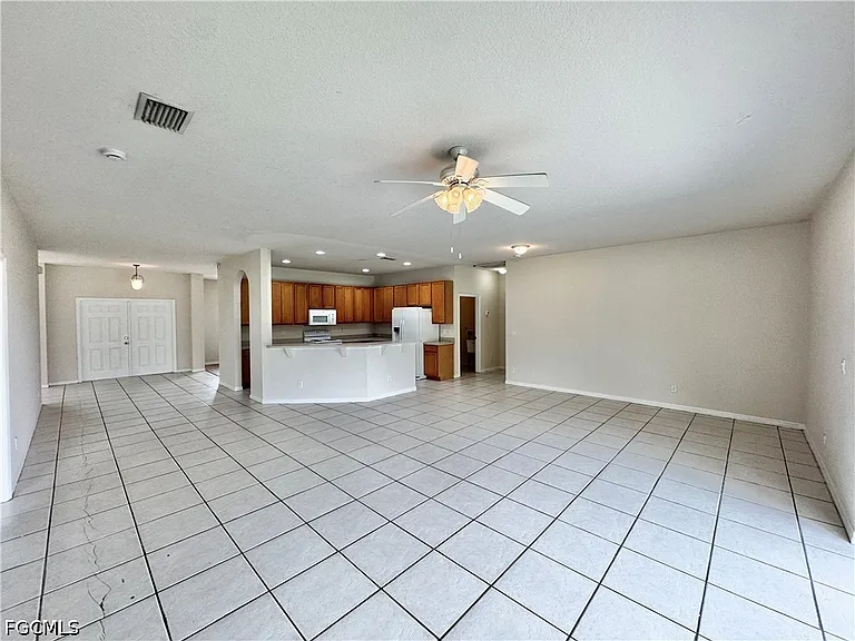 530 Kilgour Ave — Photo 4
