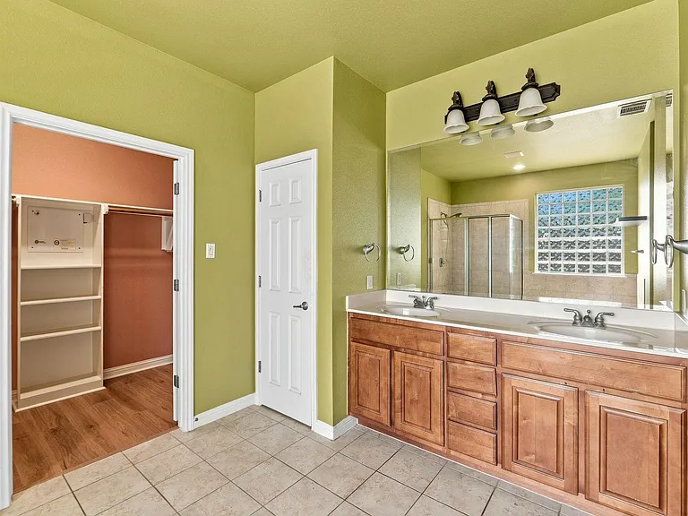 2909 Arbor Ct — Photo 22