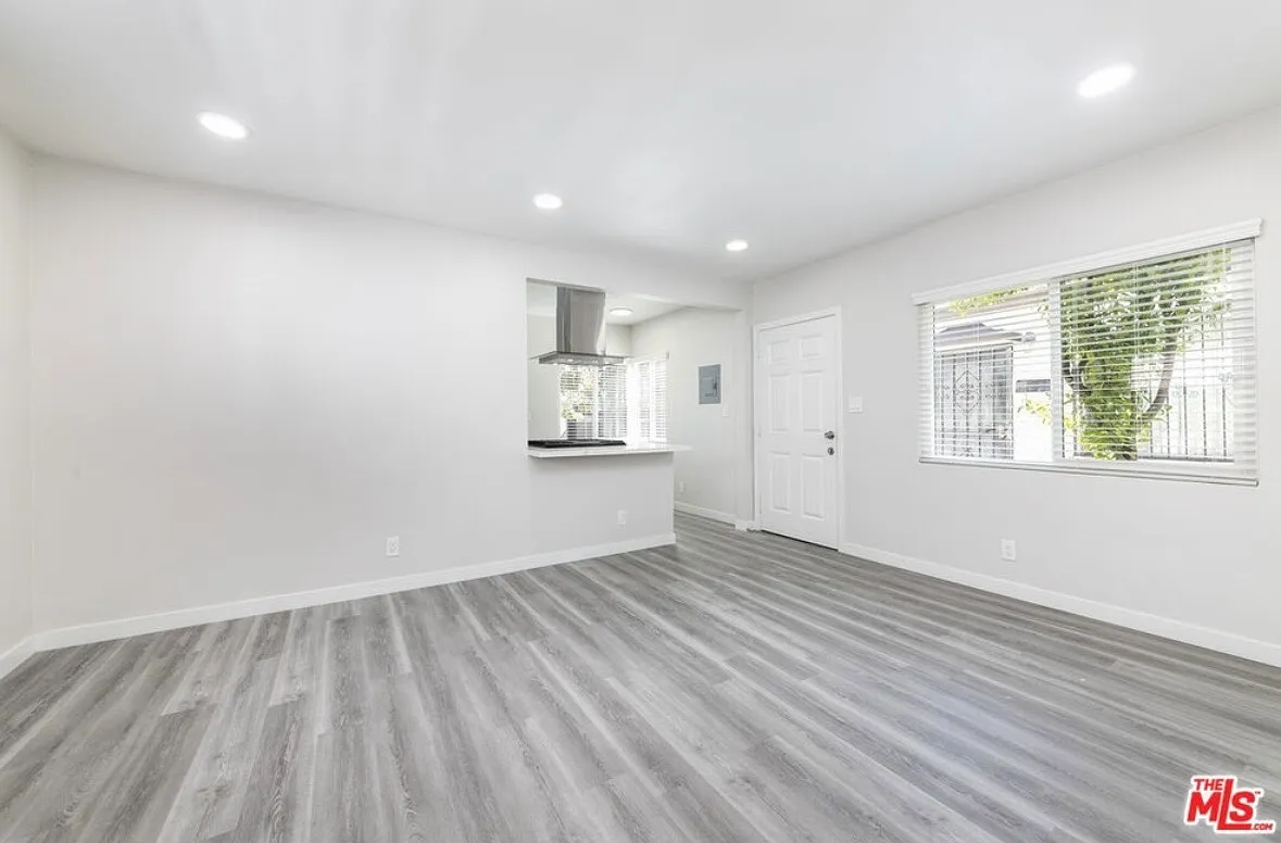 1 bed, 550 sqft, $2,700 — Photo 4