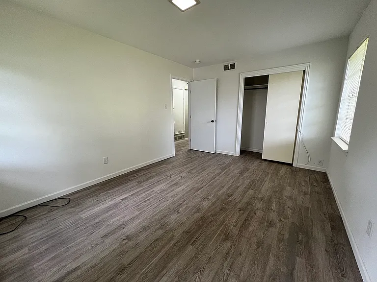 3024 Meadowlark Ln — Photo 11
