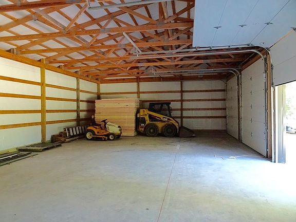 5th image of 17400 N County Road 200 W