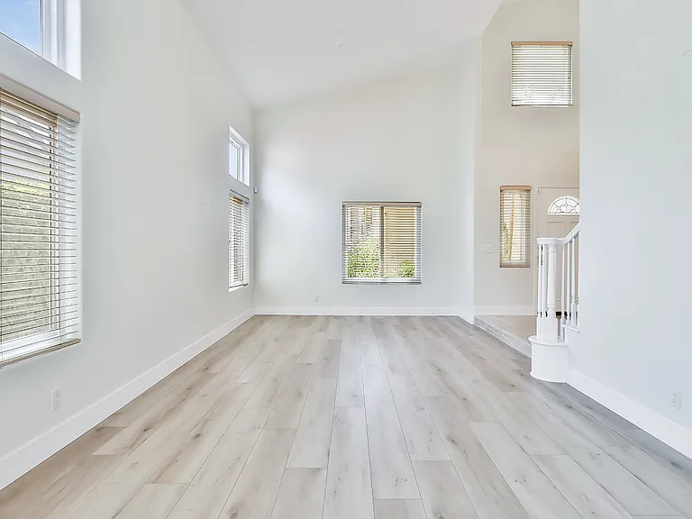 5618 Silver Valley Ave — Photo 9