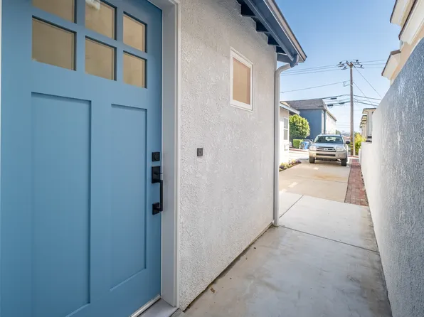 2703 Vanderbilt Ln, Redondo Beach, CA 90278